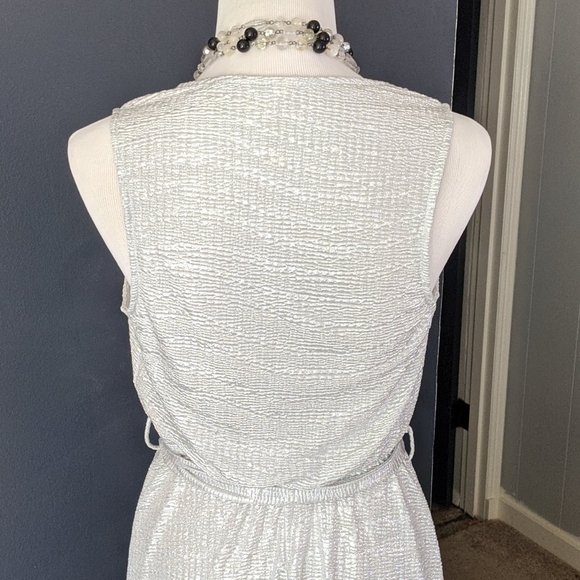 Pearl Hi-Lo dress - Picture 5 of 8
